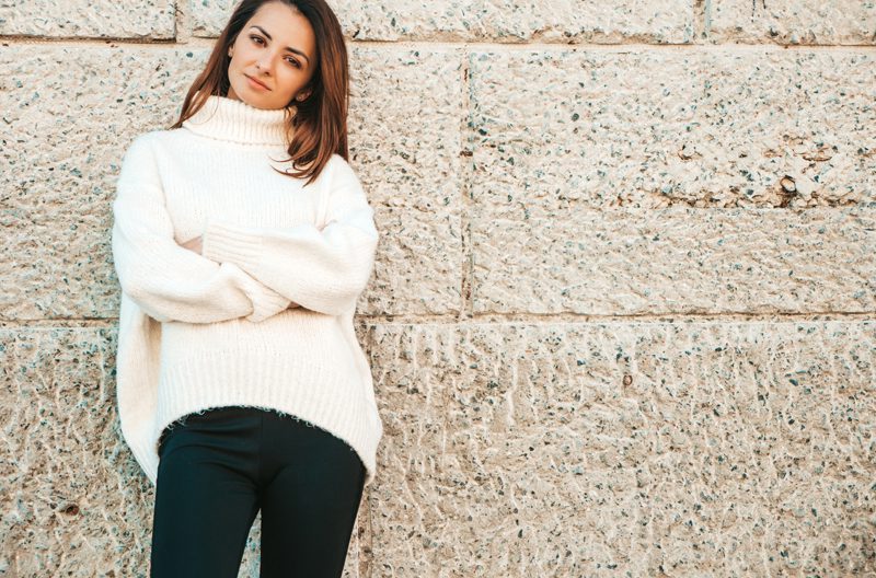Slim avec pull oversize