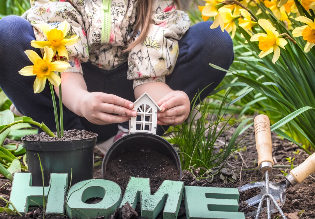 jour terre enfant fond du jardin 169016 2230