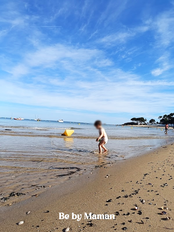 noirmoutier plagre vacances bord de mer ciel bleu pont paysage bebe nature ocean ile noirmoutier plagre vacances bord de mer ciel bleu pont paysage bebe nature ocean ile