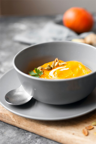 soupe potiron recette compact cook famille enfant hiver plat chaud oeuf poche mollet orange smile