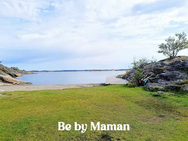 suede paysage voyage bord de mer plage herbe ciel bleue soleil vacances suede paysage voyage bord de mer plage herbe ciel bleue soleil vacances