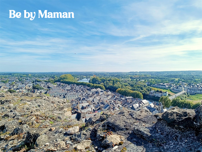 ville vue panoramique chateau chinon murail pierre centre france medieval famille ete estival roadtrip weekend vacances enfants