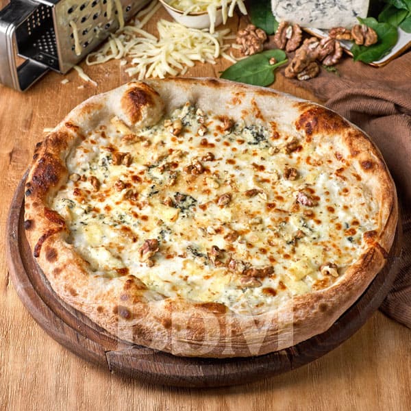 pizza fromage idee recette facile simple famille mardi soiree bonheur bebymama Pizza quatre fromages maison à la crème et aux noix