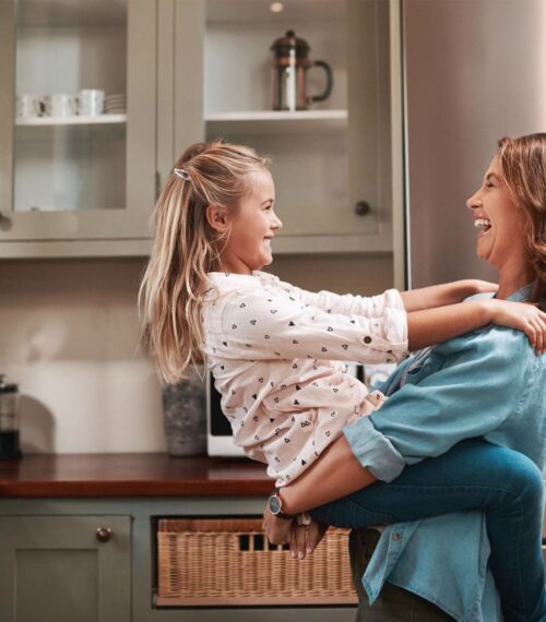 Maman first : aimer sa famille sans s’oublier en 10 leçons, version slow maman