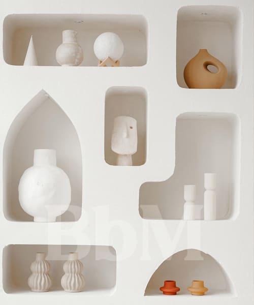 etagere coin arrondie maison decoration dinterieur slow home inspiration naturelle bebymaman étagères arrondies et objets déco aux formes courbes dans un intérieur slow home