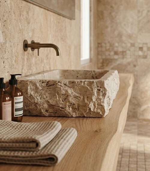 Salle de bain en travertin : pourquoi cette tendance slow home fait autant parler d’elle